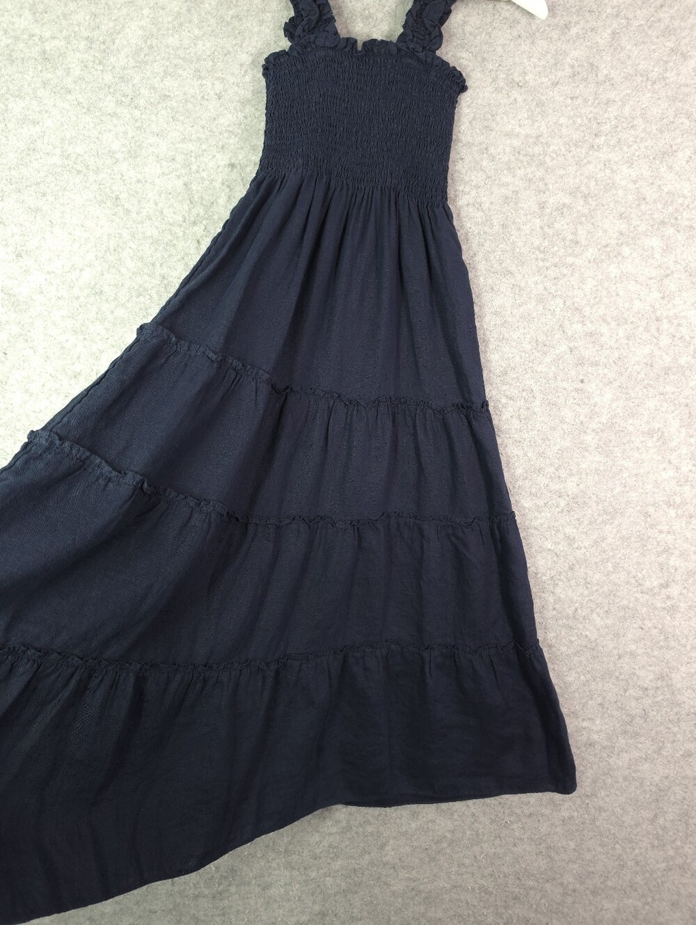 Quince European Linen Smocked Midi Dress in Deep Navy XS - Picture 7 of 13